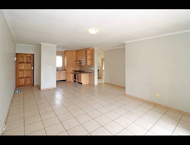 2 BEDROOM TOWNHOUSE FOR SALE IN ORIEL